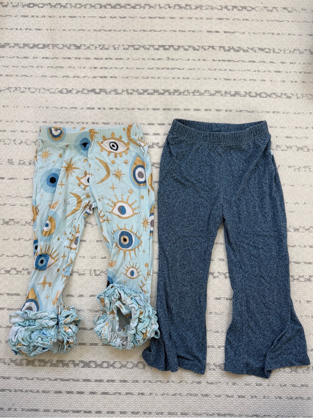 Posh Peanut set of 2 soft and chic pants